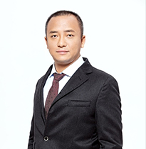 谭群钊 
