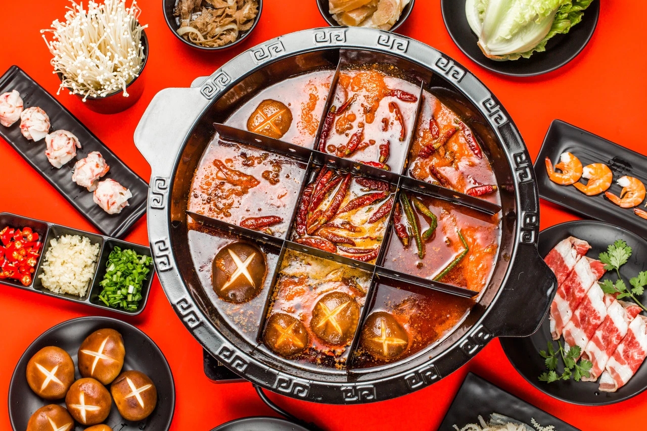 成都周报丨成都曾经最火的火锅店，融资了