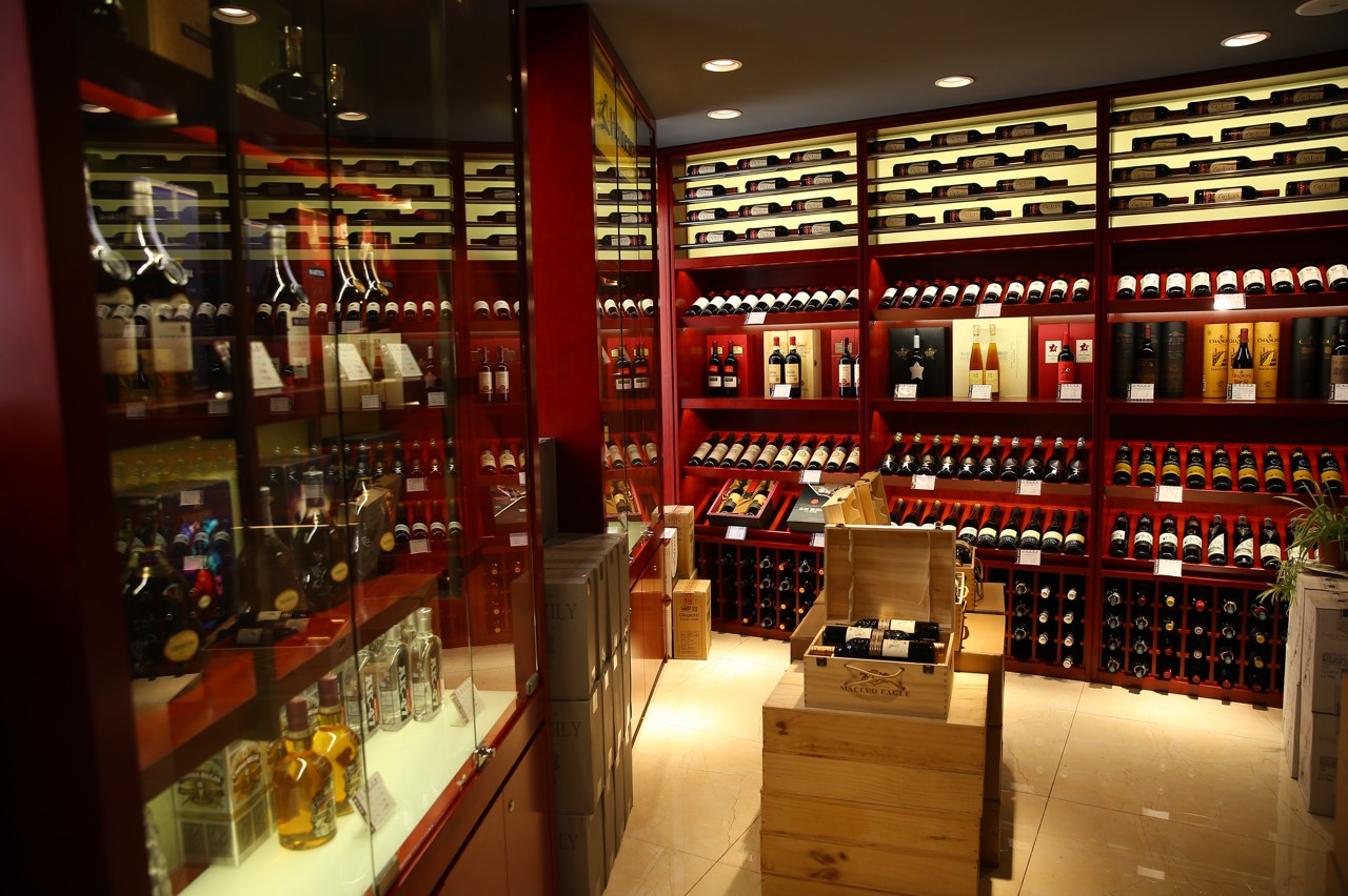 名酒难觅，百万烟酒店迎来决断时刻，业内精英齐聚关注