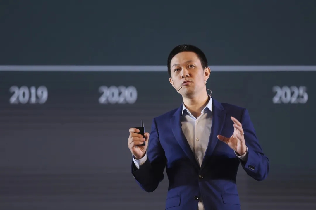 又被李斌融到钱了：到账70亿
