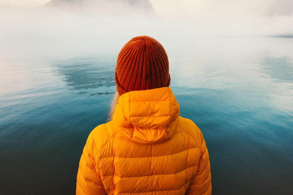 4000元一件都卖爆，谁在捧红高价羽绒服？