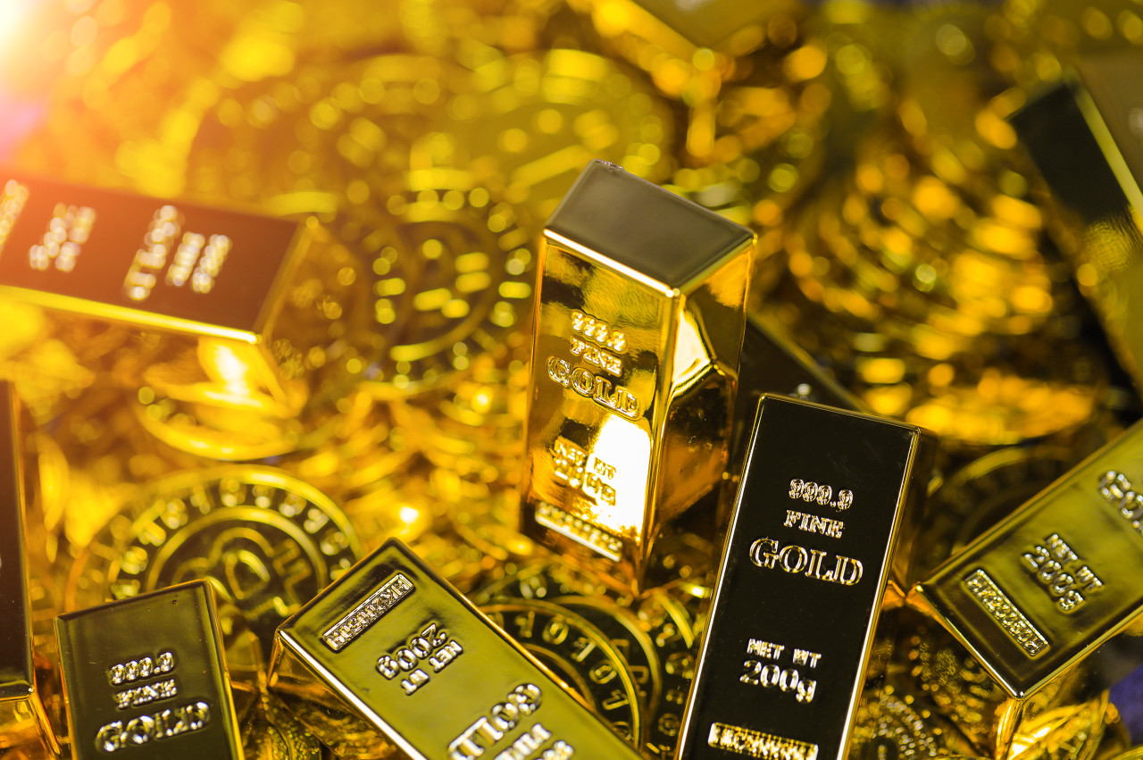 “一口价”黄金热销，金店老板还发愁